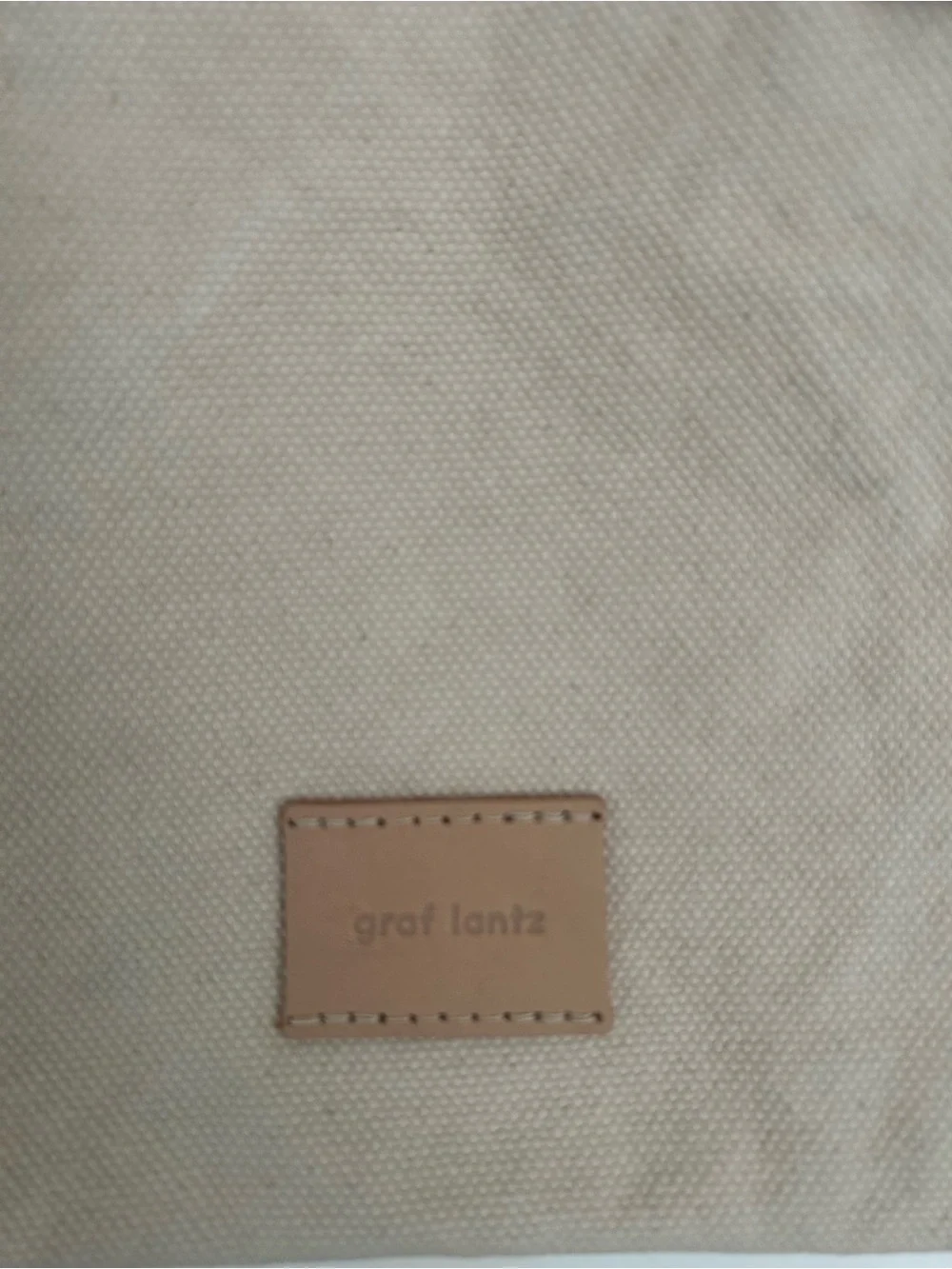 Graf Lantz simple cream